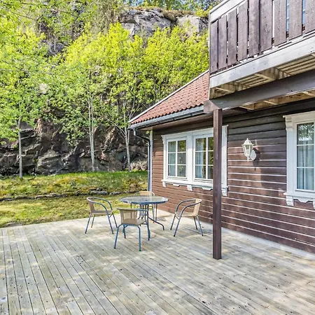 Feriehus Gorgeous In Lindesnes With Kitchen *