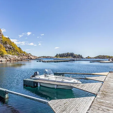Feriehus Gorgeous In Lindesnes With Kitchen *