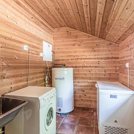 Holiday home Gorgeous In Lindesnes With Kitchen